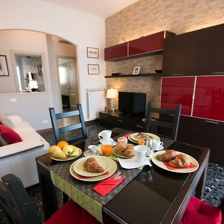 A Casa Di Simone A Viareggio Lejlighed Eksteriør billede