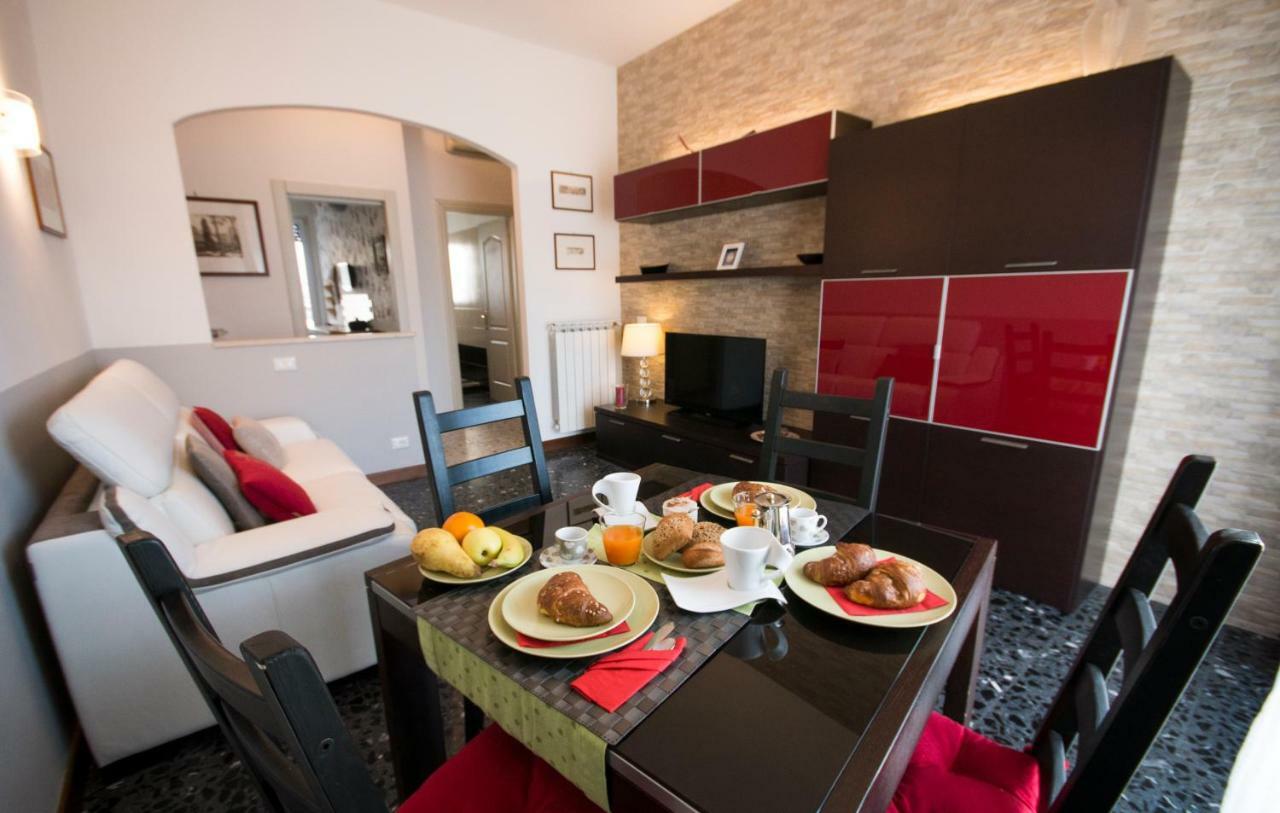A Casa Di Simone A Viareggio Lejlighed Eksteriør billede